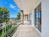 Référence : 6705-VCA. - Villa Familiale avec Vue Mer 250 m2 - séparée en deux Grands Appartements de Standing plus un studio - Vente en Unité Unique — photo 3
