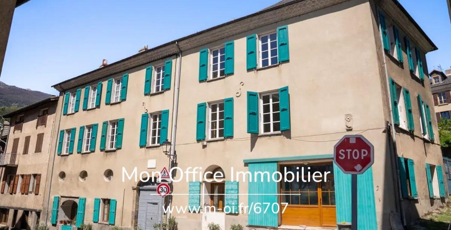 Référence : 6707-MBE - Immeuble Historique // 400m² +combles + annexes — photo 1