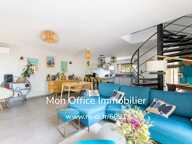 Référence : 7075-ABO - Saint-Cannat – Maison récente de 5 pièces avec jardin, piscine, garage + 3 places de stationnement privatives — photo 4