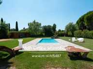 Référence : 6840-DVI -  Villa contemporain de plain-pied, piscine 5 x 12 m, studio indépendant, parc de 4 500 m² — photo 3