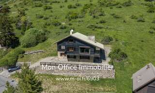 Maison 10 Pièces 195 m² à vendre à Vars (05560)