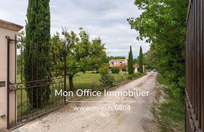 Référence : 6904-DVI - Maison 5 pièces dont 2 suites parentales 190 m2,  agrandissement possible, terrain de 4 700m2 — photo 2