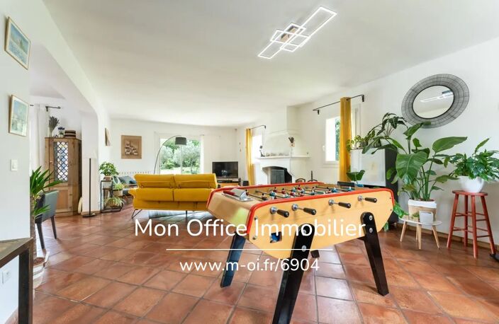 Référence : 6904-DVI - Maison 5 pièces dont 2 suites parentales 190 m2,  agrandissement possible, terrain de 4 700m2 — photo 4