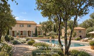 Maison 8 Pièces 275 m² à vendre à Bonnieux (84480)