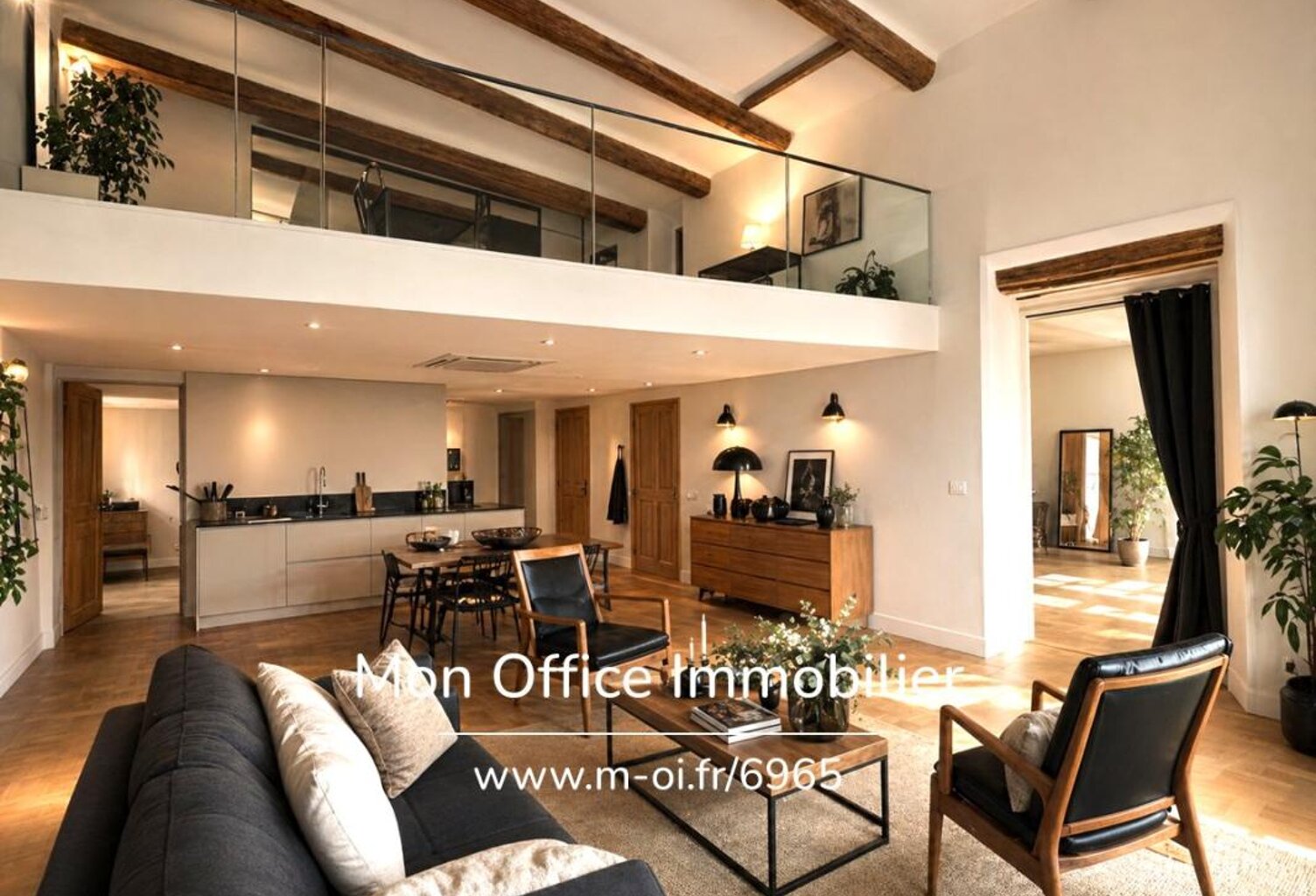 Référence : 6965-RVF - Appartement T5 - Cours Estienne d'Orves — photo 1