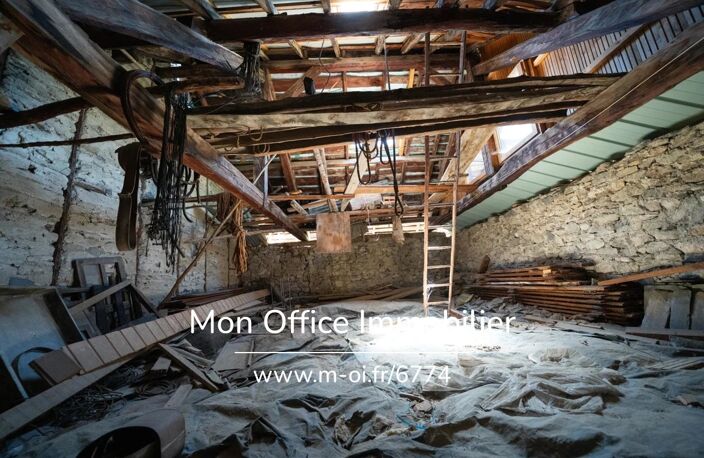 Référence : 6774-MTE - Bâtisse à rénover 150m² - orientée sud- vue Lac — photo 3