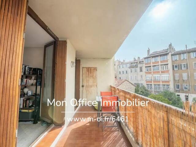 Référence : 6461-AFO - Appartement 2 pièces avec balcon et garage — photo du bien