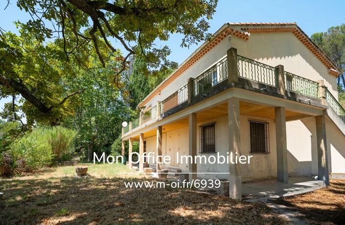 Référence : 6939-PAN - Maison 7 pièces de 231 m² sur un terrain de 10 500 m² avec piscine et dépendances — photo 5
