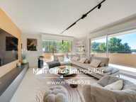 Référence : 5979-JHO. - Appartement 3 pièces de 115 m² avec terrasse de 60 m² à Aix-en-Provence — photo 2