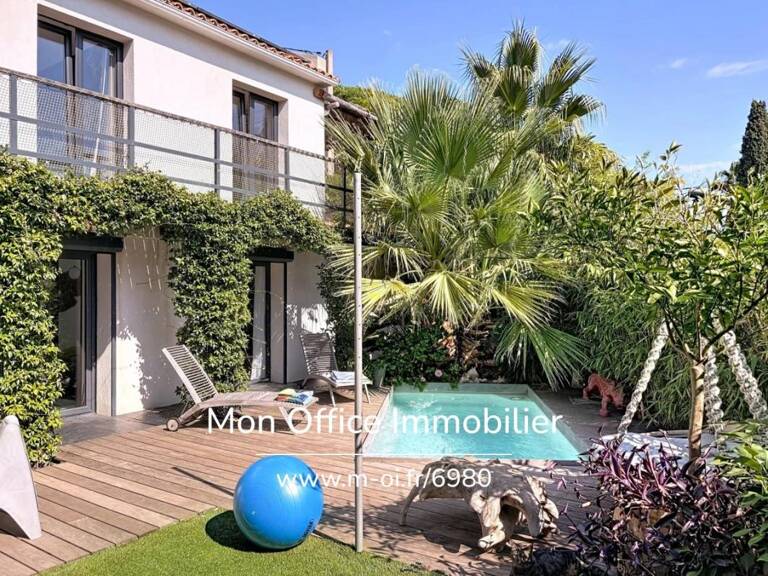 Référence : 6980-LES. - VILLA CLÉ EN MAIN T5 PROCHE CENTRE ET MER À CAVALAIRE SUR MER — photo 1