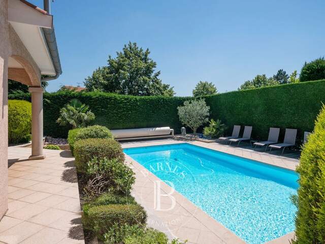 Vassieux  - Caluire et Cuire - Maison climatisée - 265m²  - 4/5 chambres - Piscine - Terrain 1000m² — photo du bien