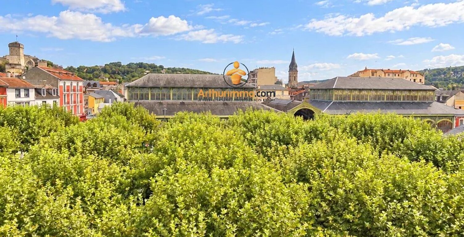 Immeuble à vendre à Lourdes – Fort potentiel — photo 1
