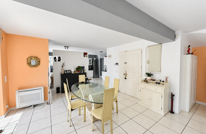 Dans un quartier prisé au sud de VENCE, très jolie villa de — photo 4