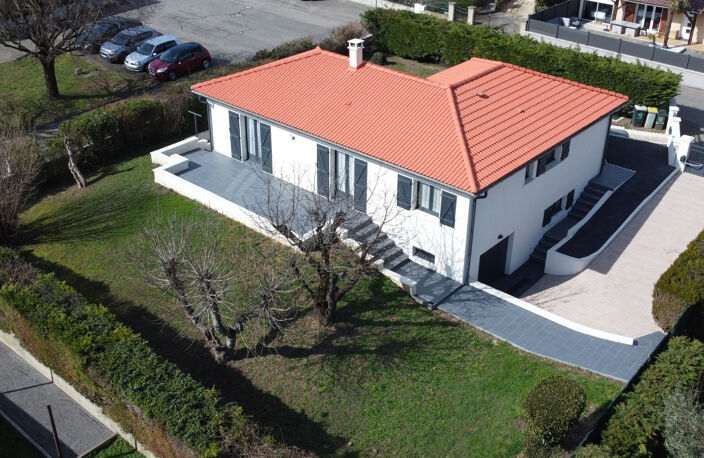 COMMUNAY   Maison entièrement rénovée avec studio indépendan — photo 4