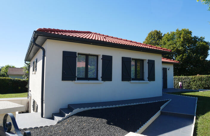 COMMUNAY   Maison entièrement rénovée avec studio indépendan — photo 5