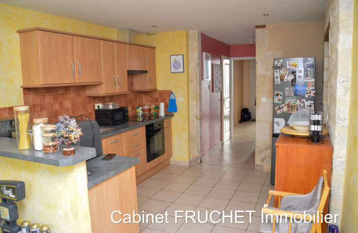 CHANTONNAY - Agréable Maison de ville avec jardin — photo 4