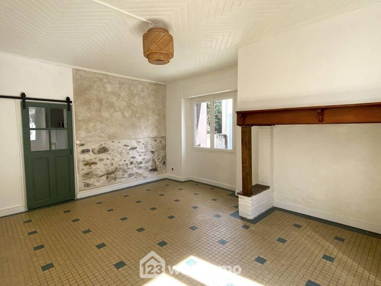 Maison de village - 90m² - Lestelle-Bétharram — photo 1