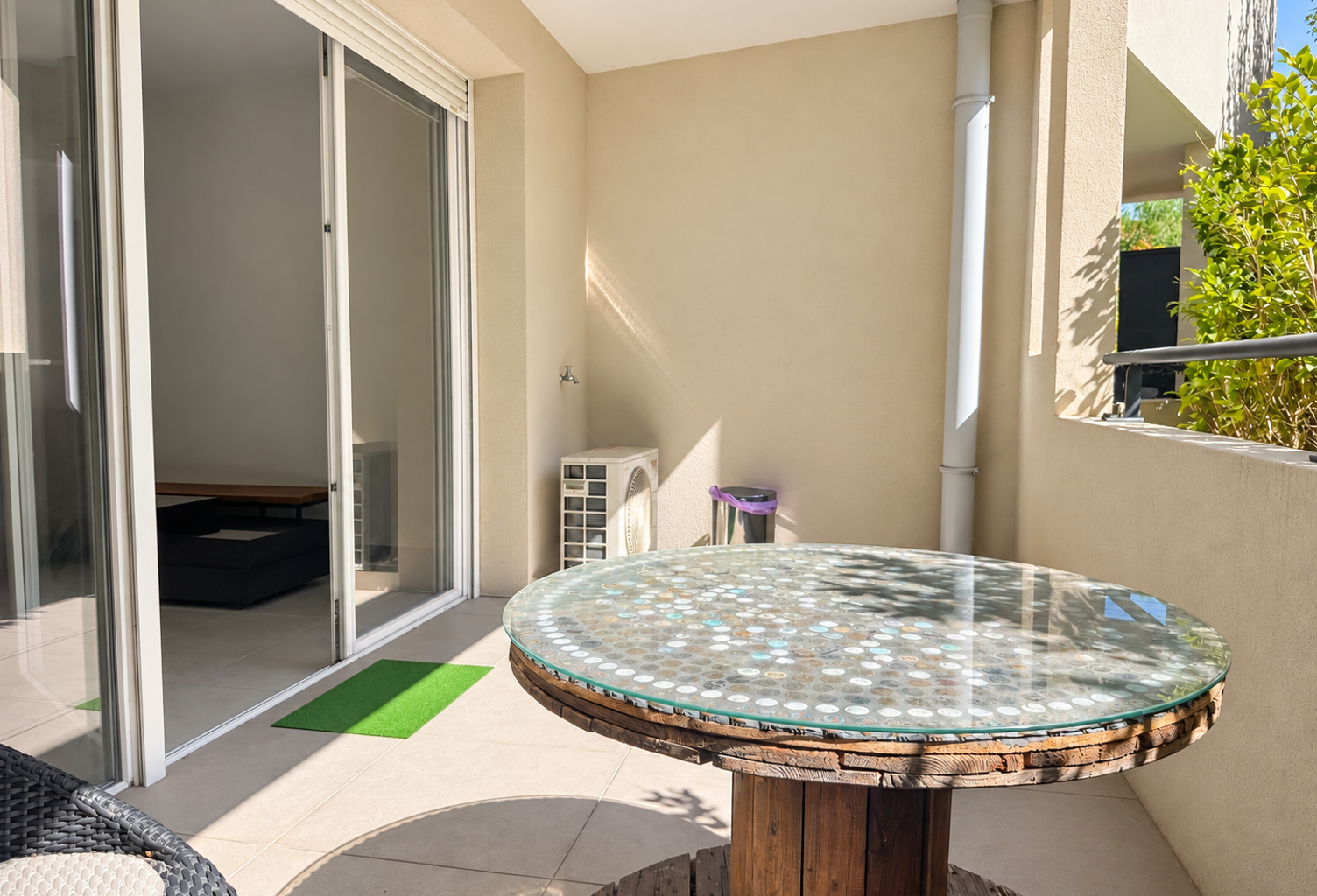 Aubagne   Résidence Confidence Garlaban Un T2 en rez-de-chau — photo 1