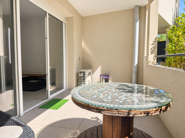 Aubagne   Résidence Confidence Garlaban Un T2 en rez-de-chau — photo du bien