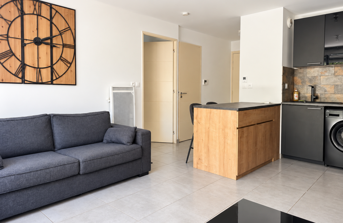 Aubagne   Résidence Confidence Garlaban Un T2 en rez-de-chau — photo 2