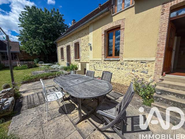 Vente Maison/villa 8 pièces — photo du bien