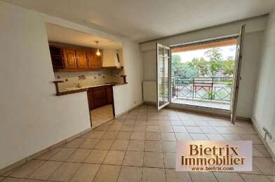 Appartement 2 pièces 890 €