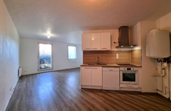APPARTEMENT T1 BIS CASTANET TOLOSAN CENTRE — photo 3