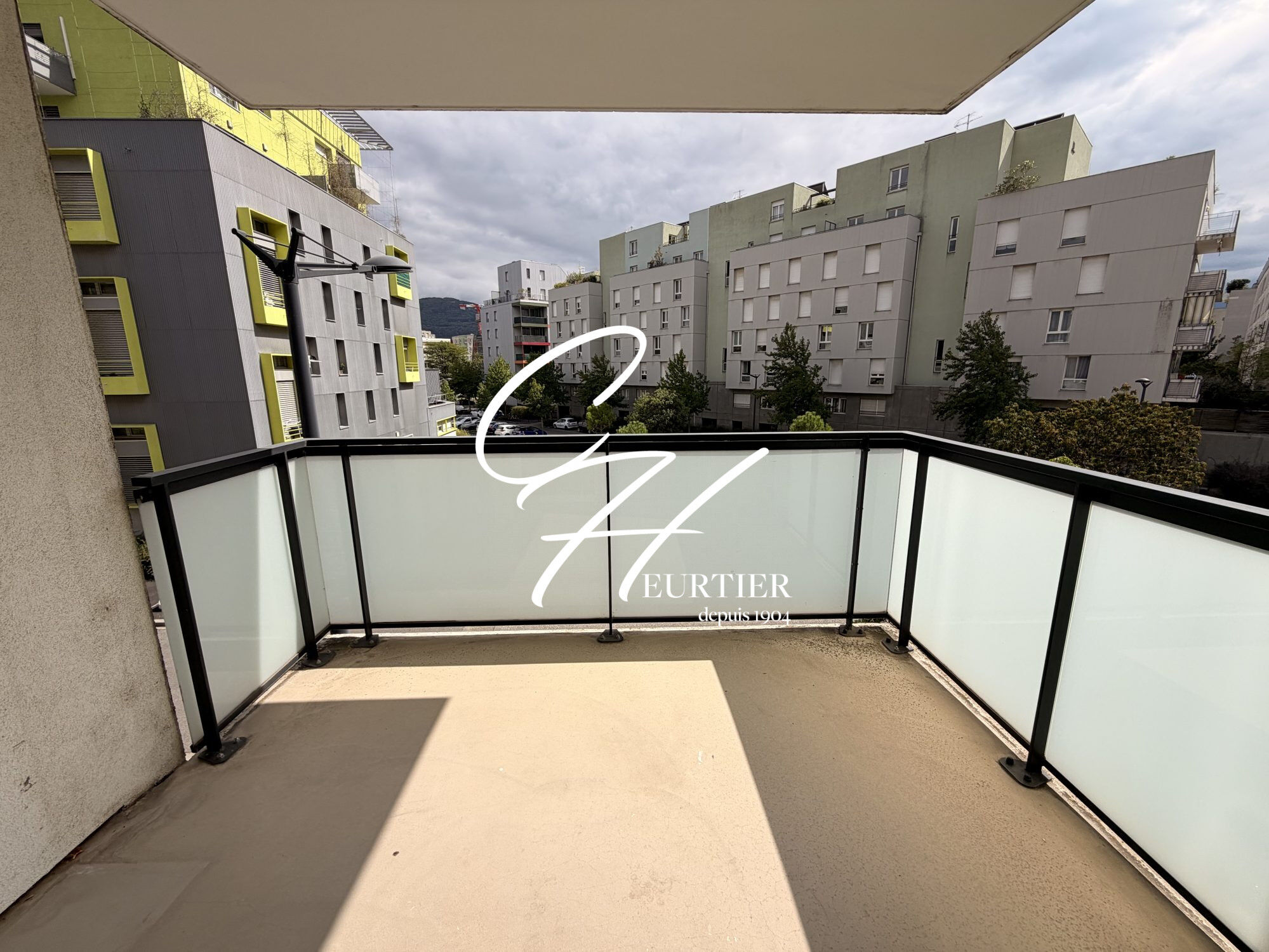 Appartement  T2 à louer Grenoble 38100