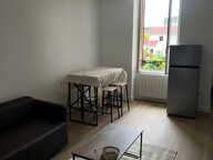 DIJON - APPARTEMENT T2 MEUBLE — photo 2