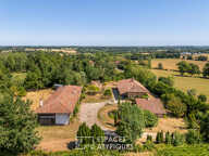Corps de ferme de 290 m² avec dépendances à Saint-Etienne-sur-Reyssouze — photo 2