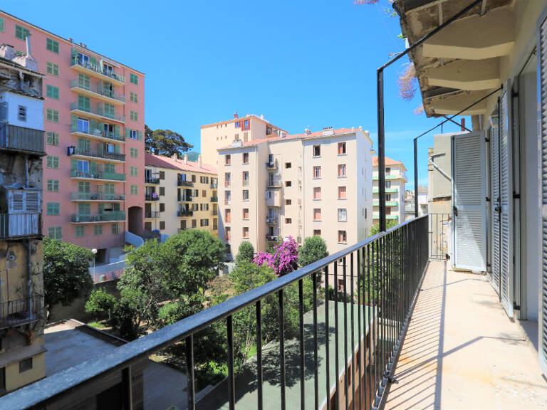 BASTIA HYPERCENTRE - Appt T4  - 84 m² — photo 1