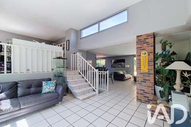 Maison 6 pièces 585000 €