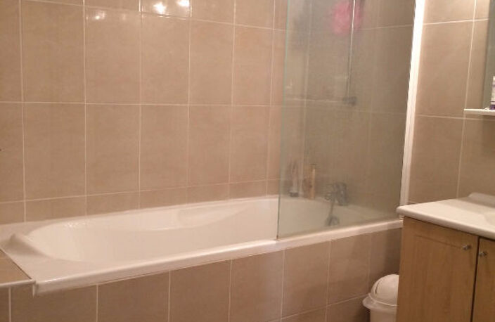 Appartement RODEZ - 2 pièce(s) - 56.07 m² — photo 5