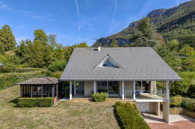 Maison 5 pièces 841000 €