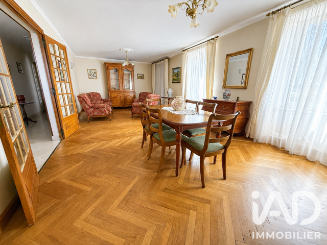 Vente Maison de campagne 7 pièces — photo du bien