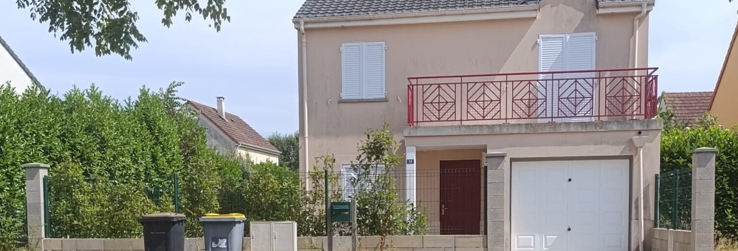 Maison 5 Pièces 95 m² à louer à Angerville (91670)