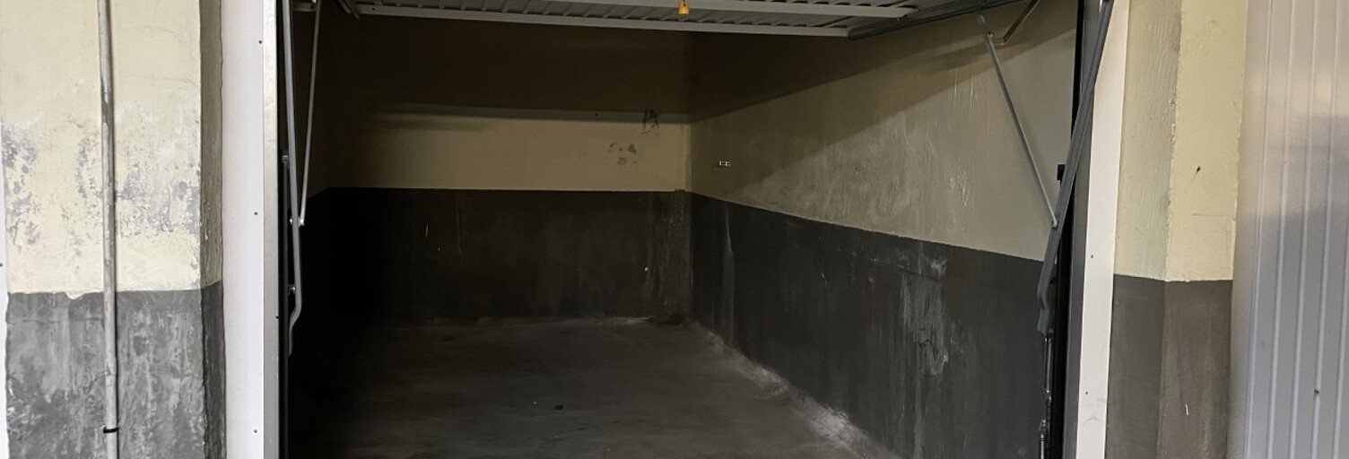 Garage  13 m² à louer à La Ciotat (13600)