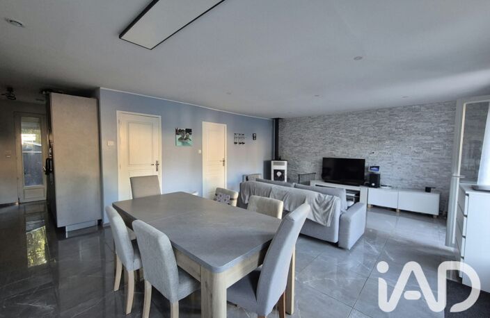 Vente Maison/villa 3 pièces — photo 2
