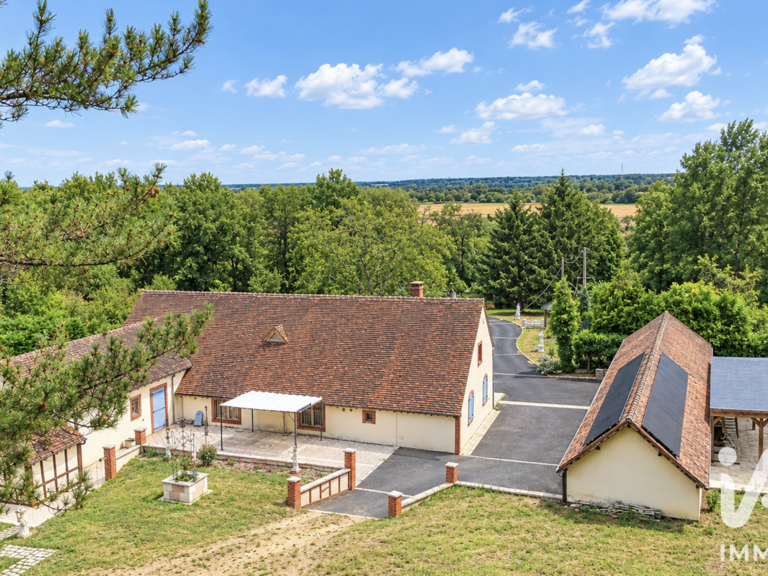 Vente Maison/villa 10 pièces — photo 1
