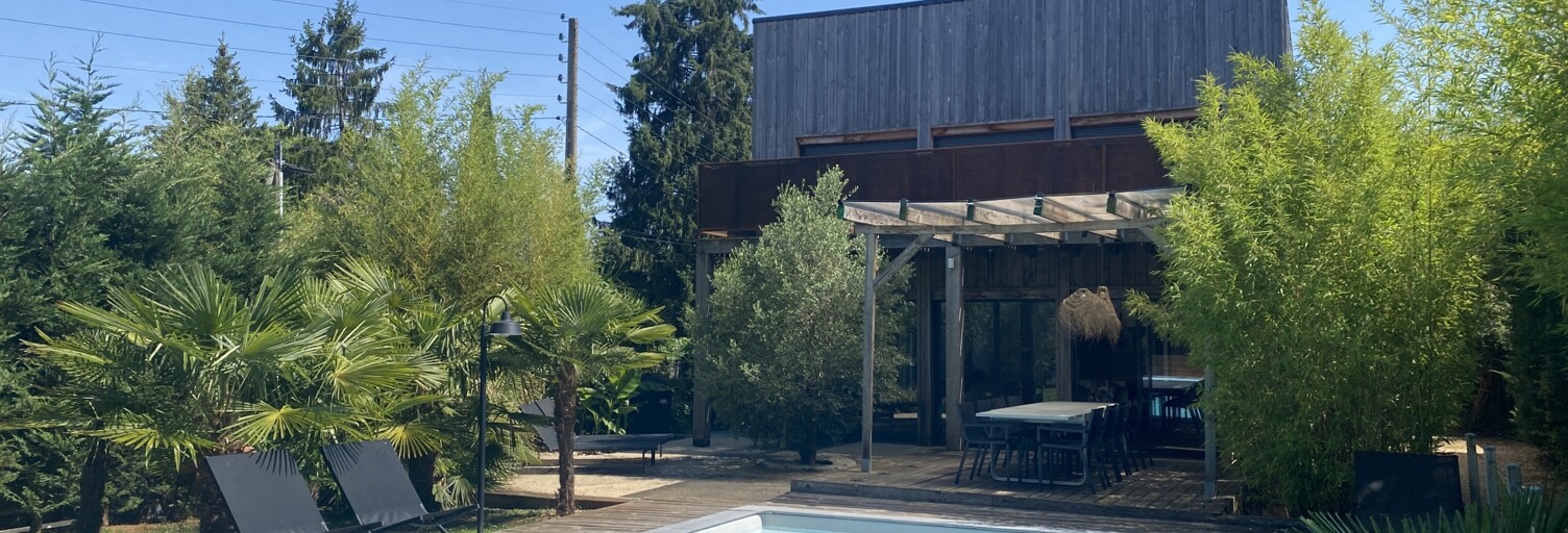 Maison 8 Pièces 183 m² à vendre à Sarlat-la-Canéda (24200)
