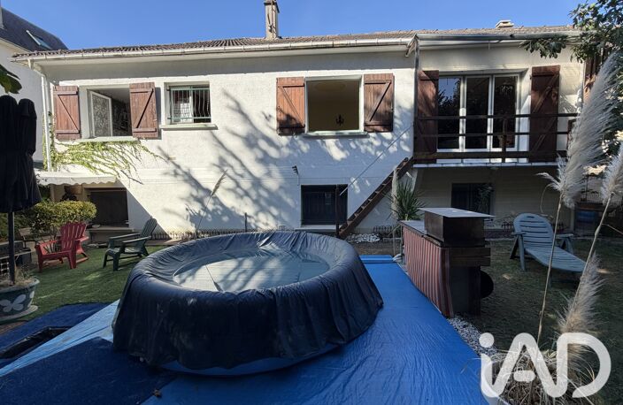 Vente Maison/villa 7 pièces — photo 2