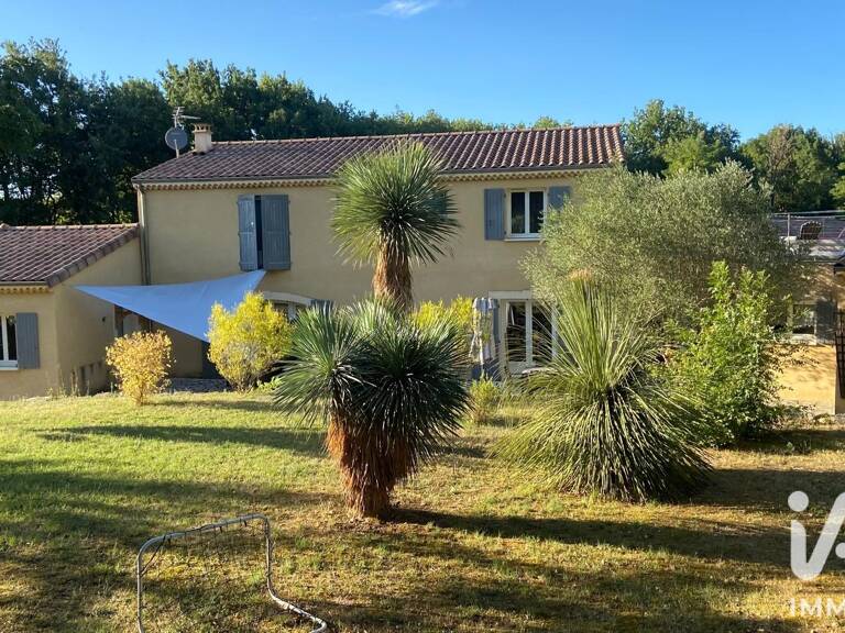 Vente Maison/villa 9 pièces — photo 1