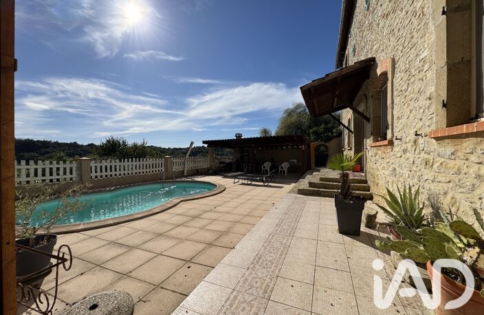 Vente Maison/villa 5 pièces — photo 2