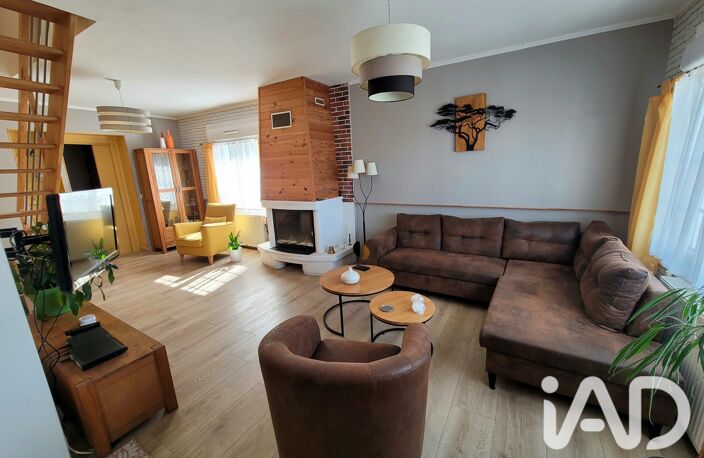 Vente Maison/villa 7 pièces — photo 2