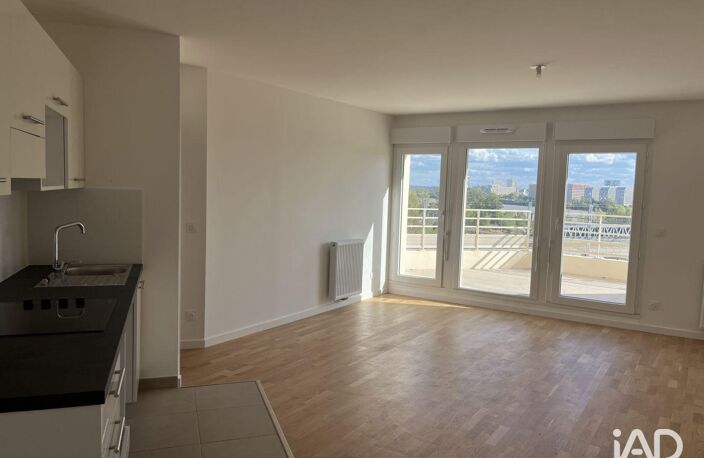Location Appartement 4 pièces — photo 3