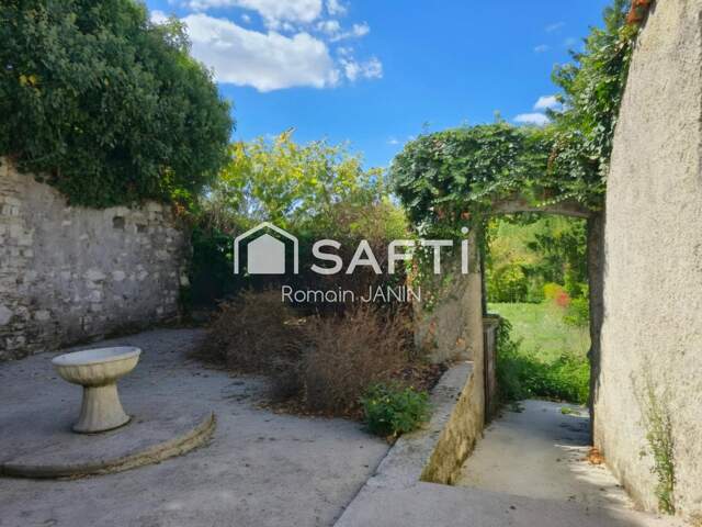Maison de village, 3 chambres, jardin — photo du bien