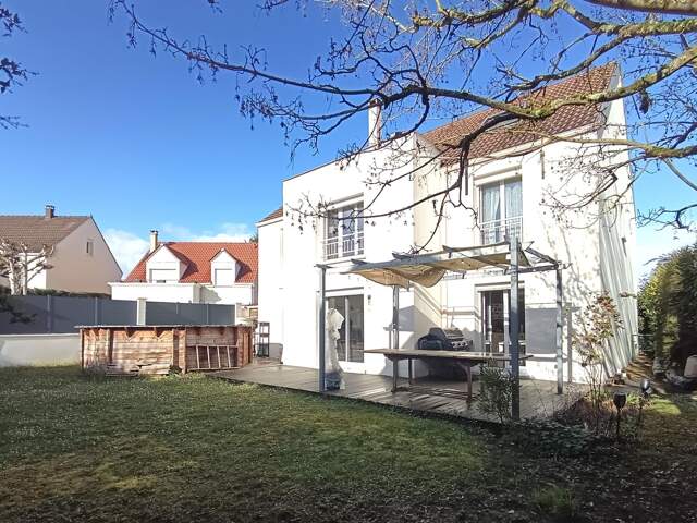 Maison d'Exception Golf de Courdimanche DPE en A — photo du bien