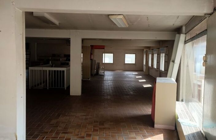 Local commercial — photo 5