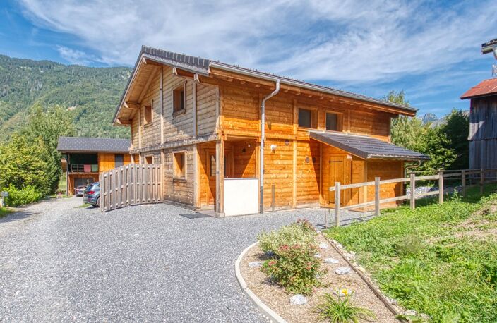 Maison 1/2 chalet neuf - 3 chambres — photo 2