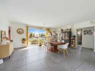 Maison Contemporaine 4 ch, piscine et dépendance. — photo 4